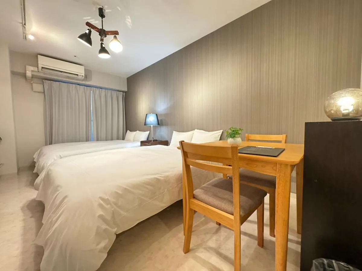 Ferienwohnung マルチステイ大阪天満111 0*, Ōsaka